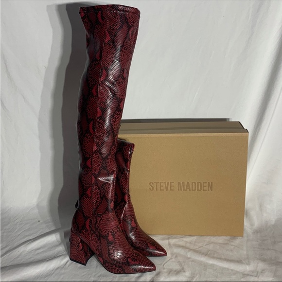 Steve Madden Experience Red Snake Thigh High Chunky Heels Boots New Womans - Picture 4 of 8